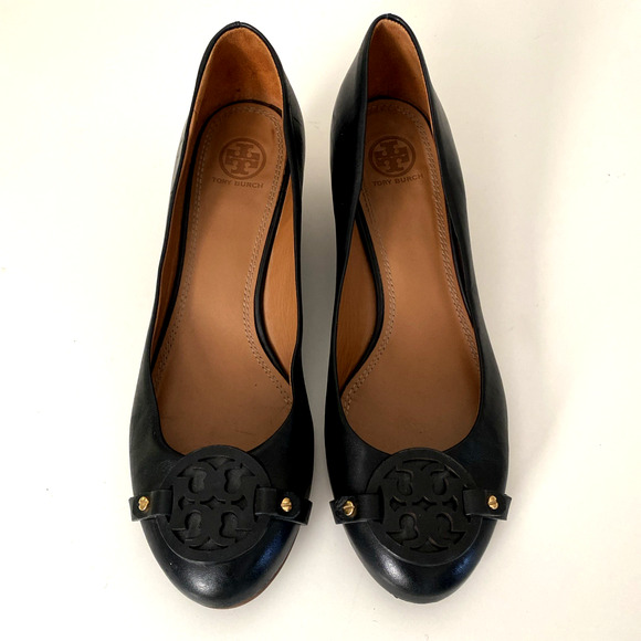 Tory Burch Mini Miller 45MM Black Wedge Pump Leather Round Toe Slip On Logo 10 M - Picture 4 of 10
